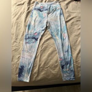 Women’s Victoria’s Secret leggings size 6